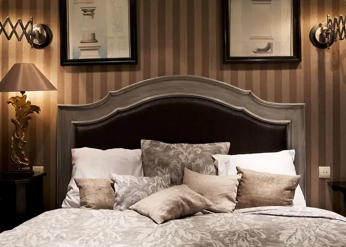 Du Romancier Hotel 3*