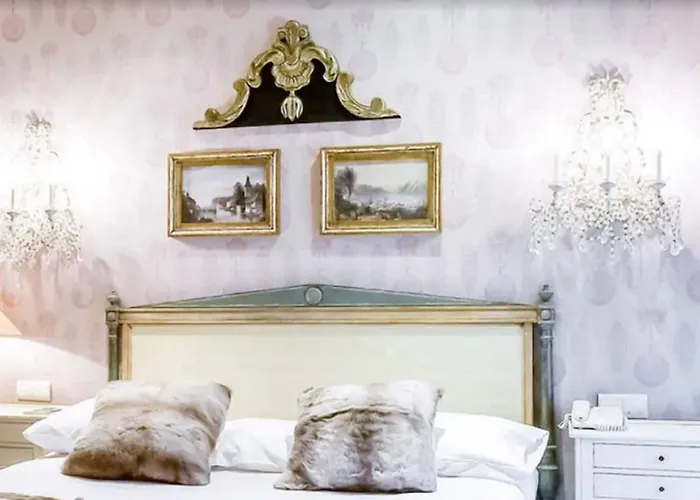 Hotel Du Romancier Paris