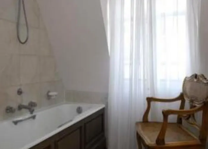 Hotel Du Romancier Paris