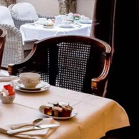 酒店 小说家酒店